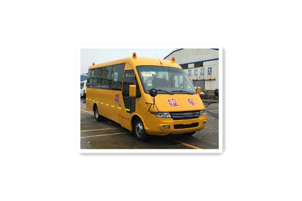 南京依维柯NJ6685LC9小学生专用校车（柴油国五24-30座）