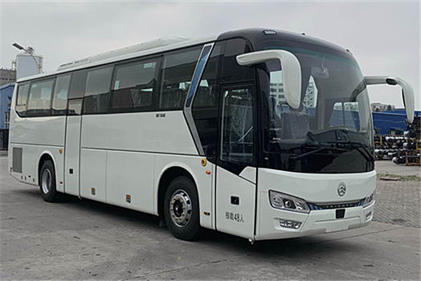 金旅XML6102J16Y客车（柴油国六24-48座）