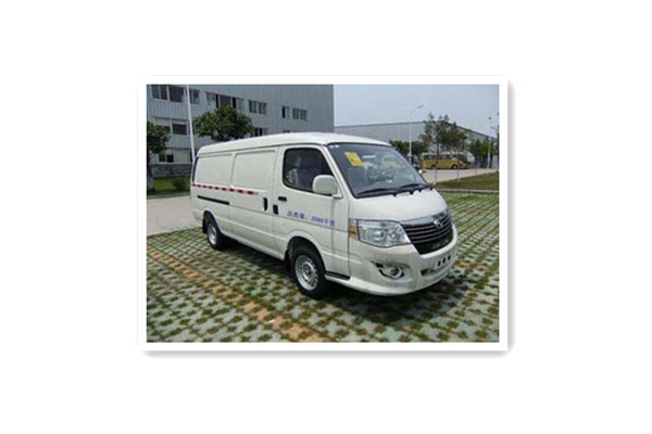 金龙XMQ5030XXY05厢式运输车（汽油国五2-5座）