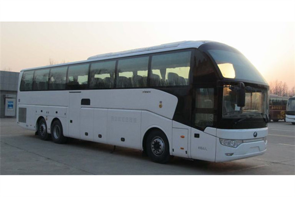 宇通ZK6147HNQ5Y客车（天然气国五25-65座）