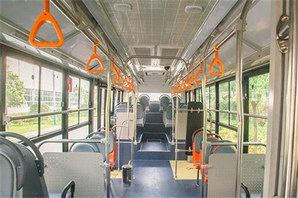 亚星JS6108GHFCEV1公交车（氢燃料电池19-40座）