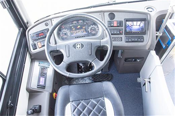 亚星JS6128GHBEV15公交车（纯电动21-42座）