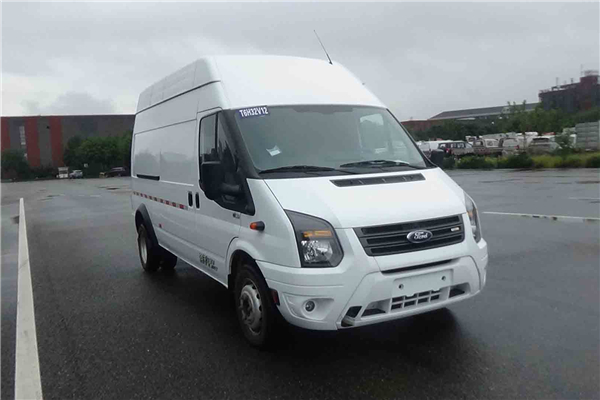 江铃全顺JX5040XXYTJA-N6厢式运输车（柴油国六3座）