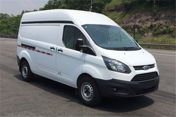 江铃全顺JX5043XXYTF-M6厢式运输车（柴油国六2-3座）