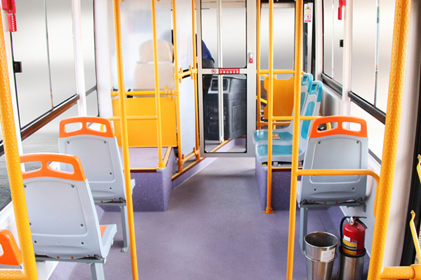 格力钛CAT6690CRBEV2公交车（纯电动10-18座）