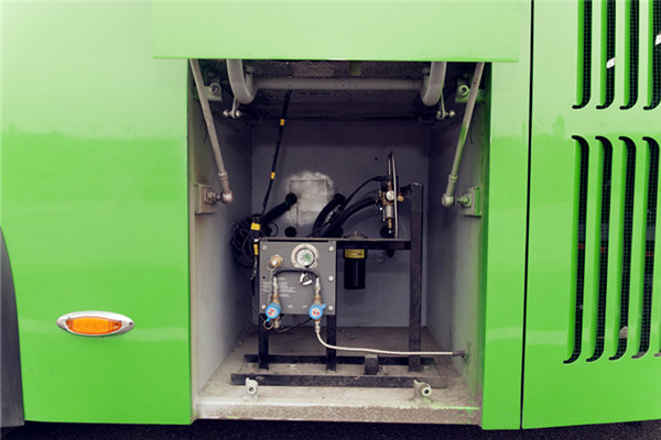 通工TG6102CPHEV1插电式公交车（天然气/电混动国五18-36座）