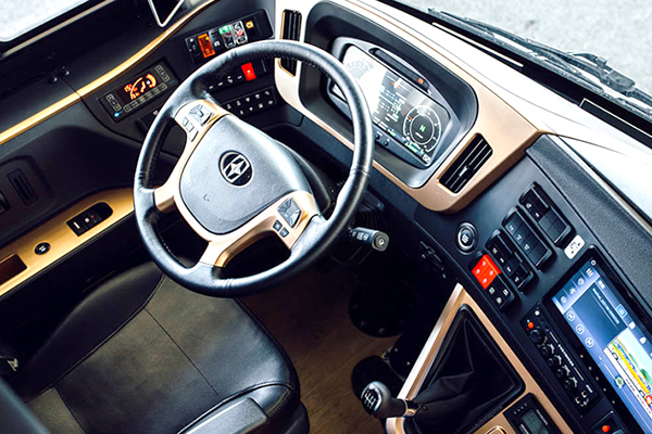 亚星YBL6125H1QE1 X9-3系列车型（柴油24-54座）