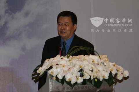 玉柴董事长高级技术顾问李勤博士